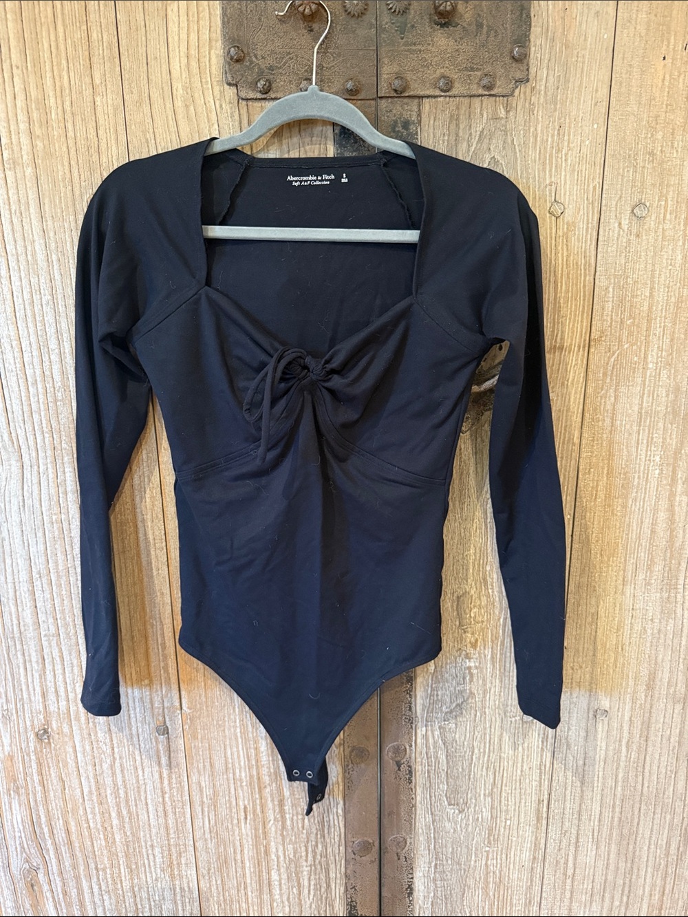 Abercrombie & Fitch Black Long-Sleeve Tie-Front Bodysuit Top
